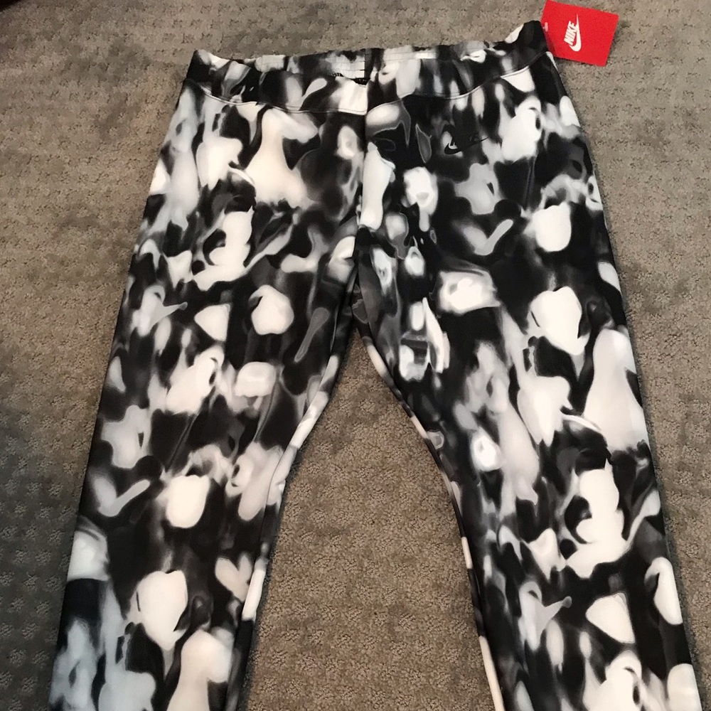 NWT Nike Workout Pants